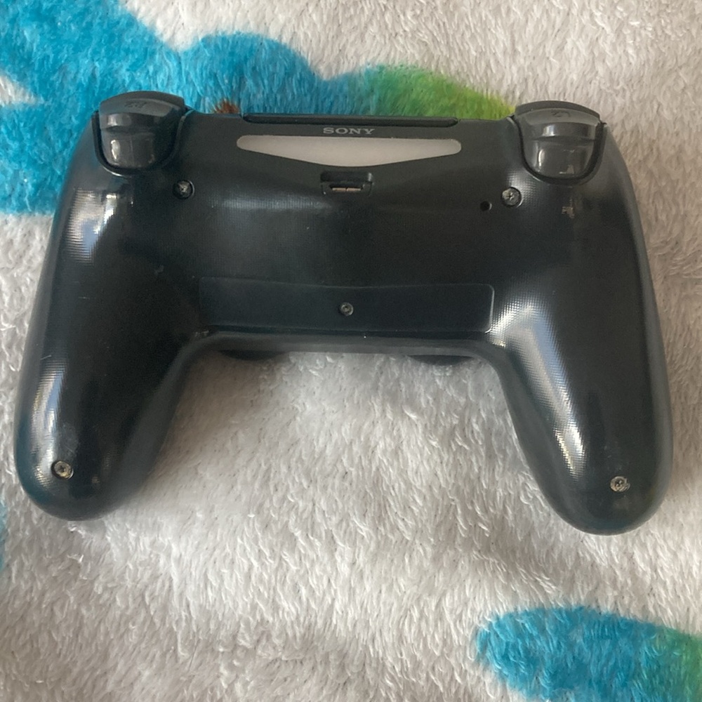 Wireless Controller for Playstation 4, PC and Android Controller - Picture 3 of 4